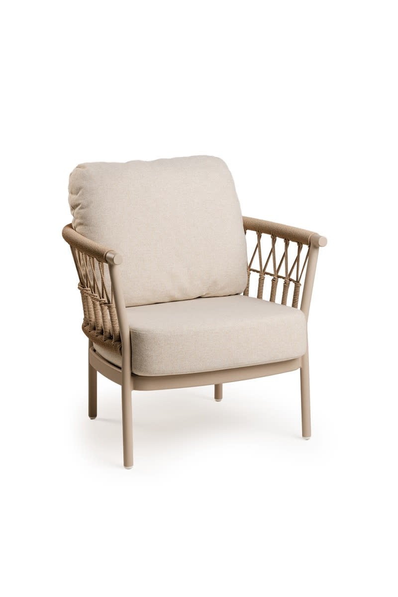 Tierra Outdoor Tierra Outdoor Fresca Low Dining Chair Champagne - Navajo White - TO-00991