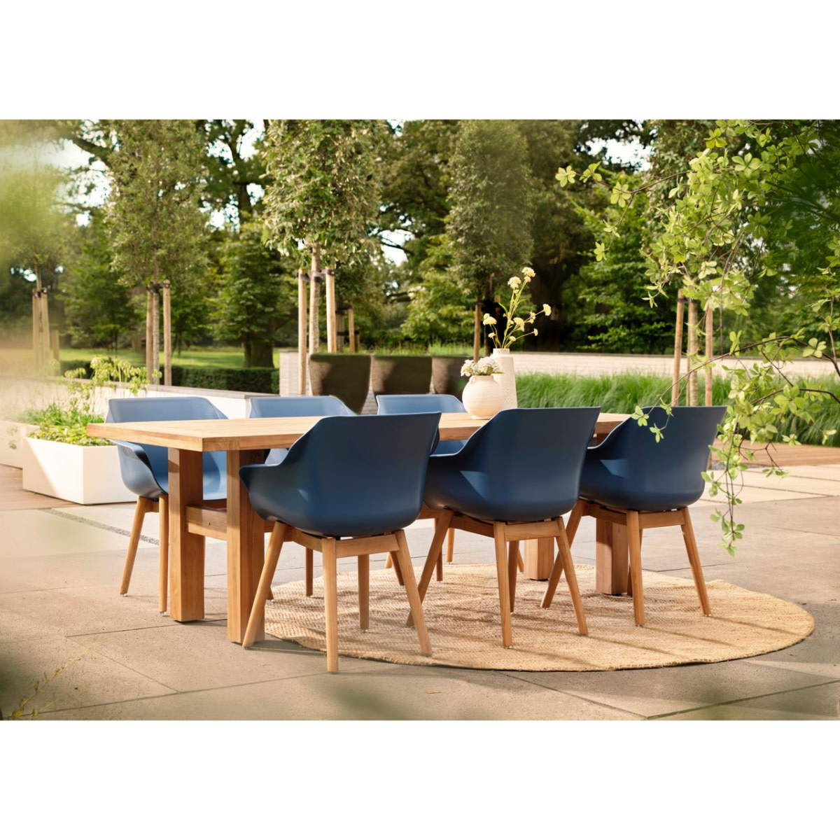 Hartman HARTMAN SOPHIE TEAK ARMCHAIR, Teak leg with colored seat