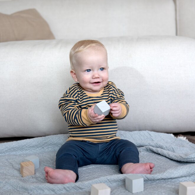 Dirkje jongens baby set sweater broek staalblauw camel