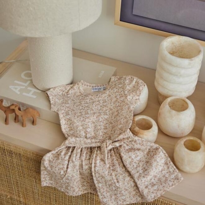 Dirkje Mädchen Kleid kurzarm beige Blumen