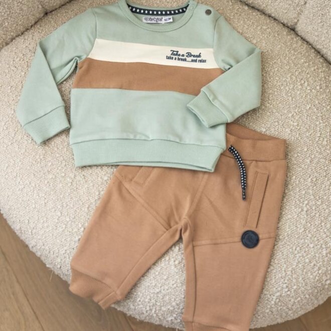 Dirkje boys baby set jumper sweatshirt shorts soft green
