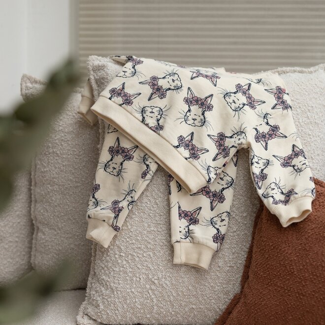 Dirkje meisjes set sweater joggingbroek off white konijntjes