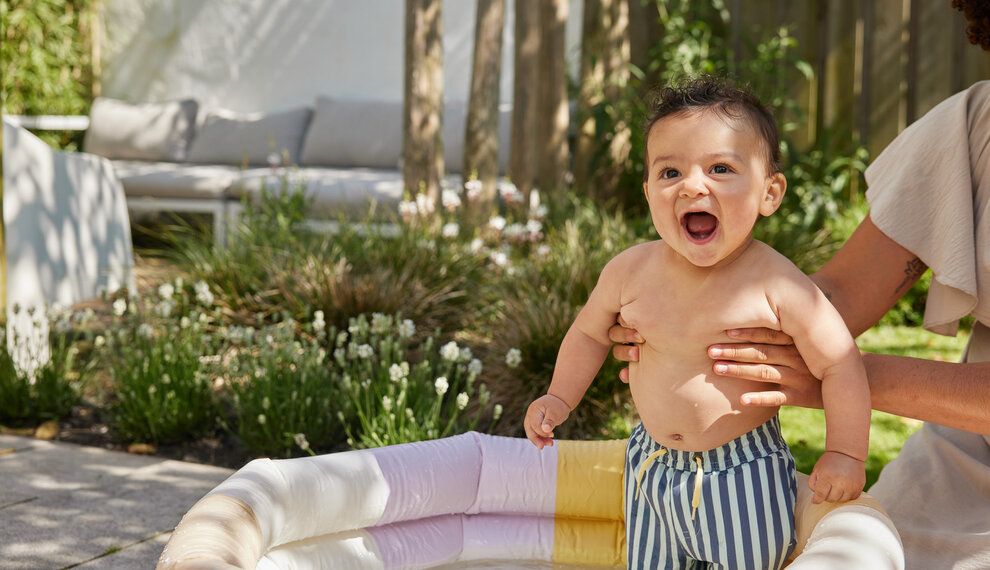 Handige zomeroutfits voor in de koffer