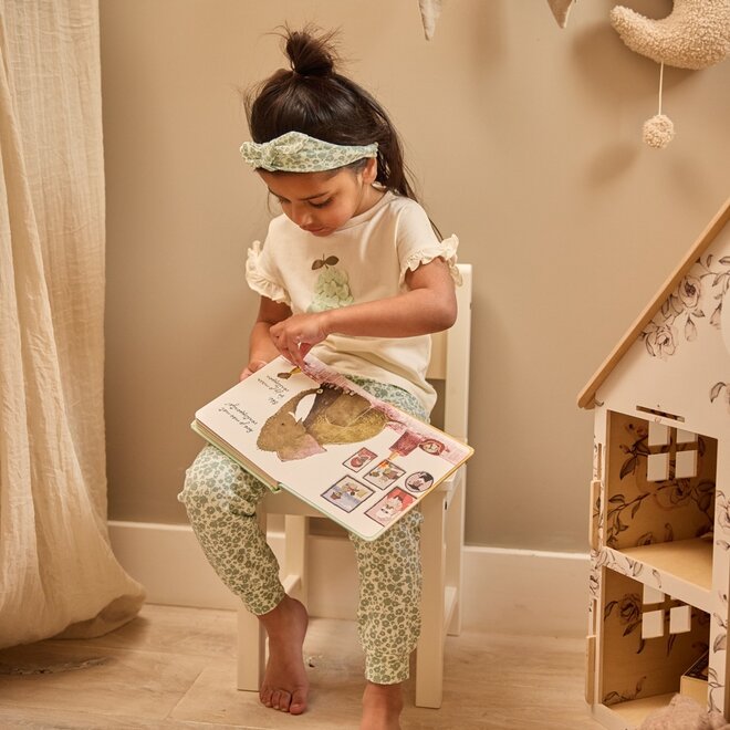 Dirkje girls' set with shirt, trousers and hairband in light green with pear print