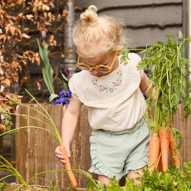 Dirkje meisjes blouse off white katoen geborduurde bloem