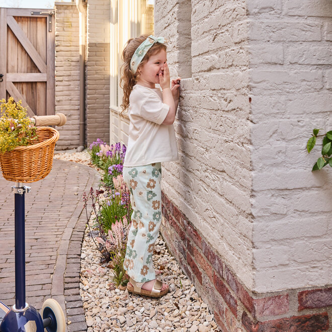 Dirkje girls' T-shirt loose fit off-white slippers