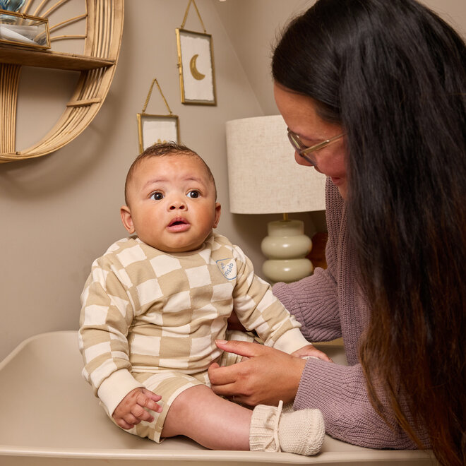 Dirkje jongens sweater loose fit off white zand geblokt