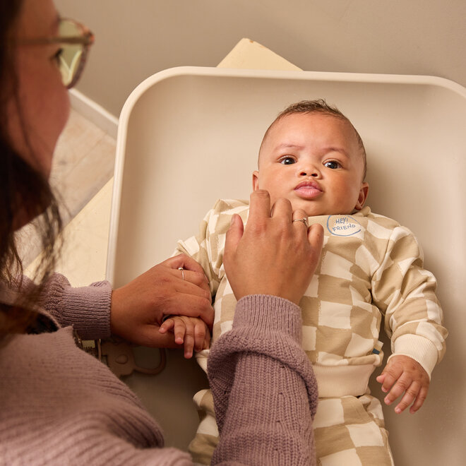 Dirkje Jungen Jogginghose, cremefarben, sandfarben kariert
