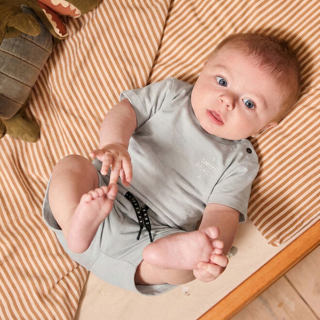 Dirkje Jungen Co-ord Set grau T-Shirt Shorts
