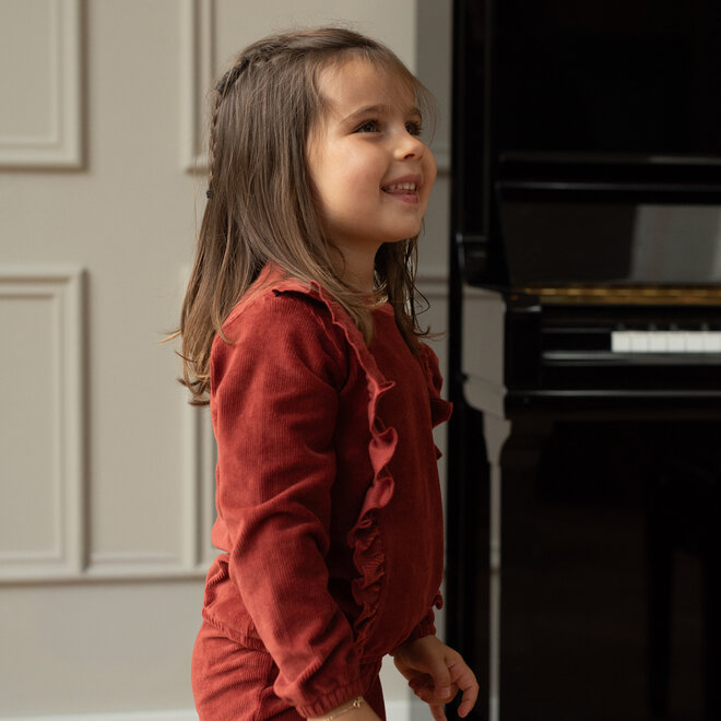 Dirkje girls’ set, red jumper, flared trousers, ruffles