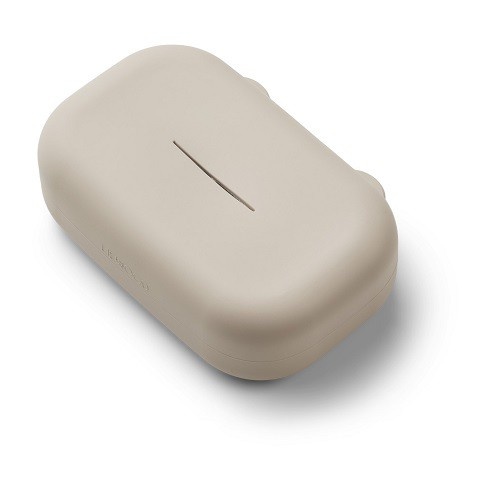 Emi wet wipes cover Sandy