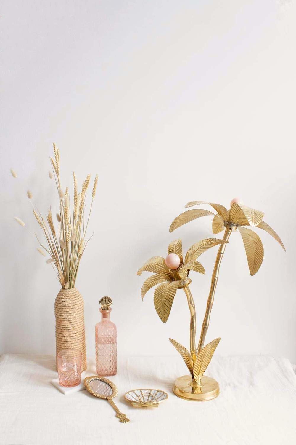Square bottle pink
