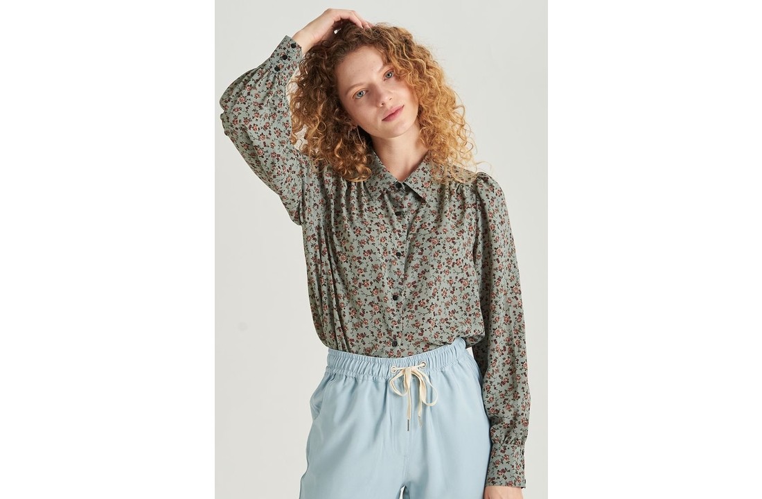 30254b Bloemen blouse mint