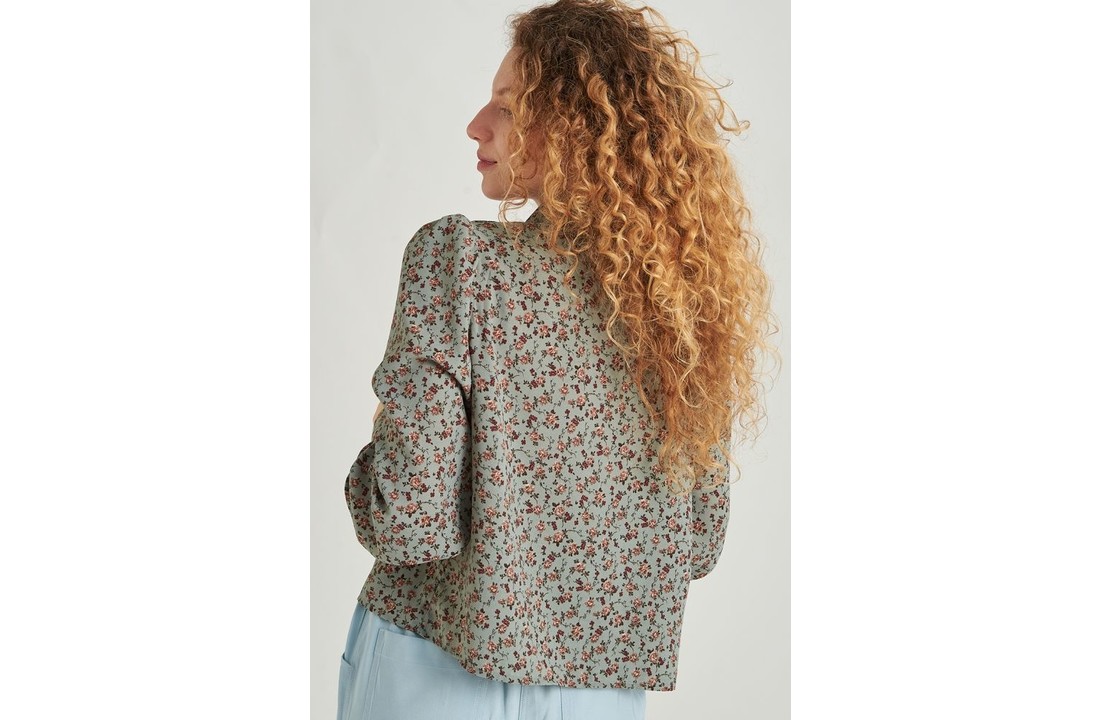 30254b Bloemen blouse mint
