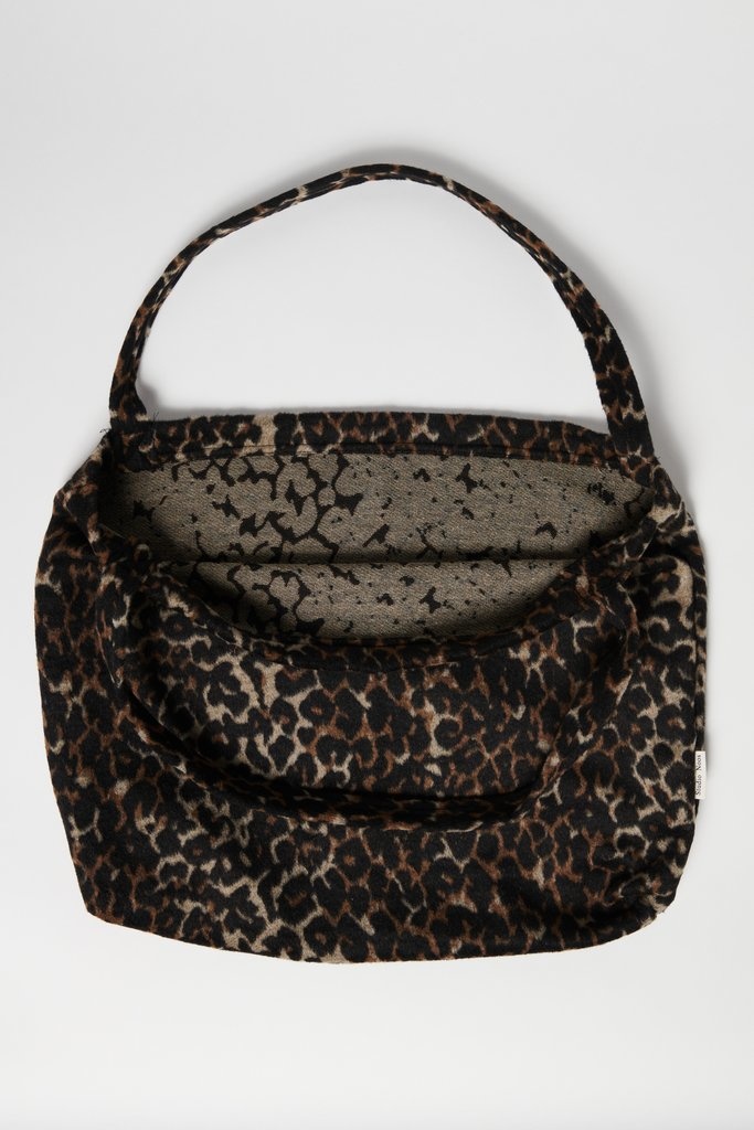 Studio Noos Brown Jaguar Mom bag