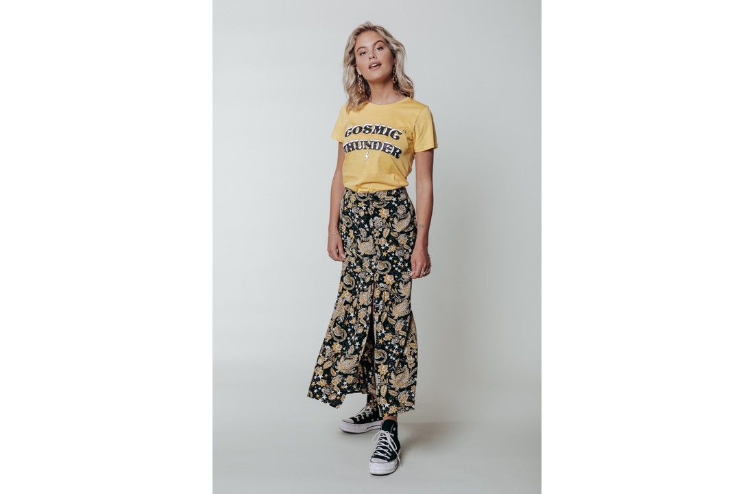 Cosmic Thunder Classic Tee Women Yellow