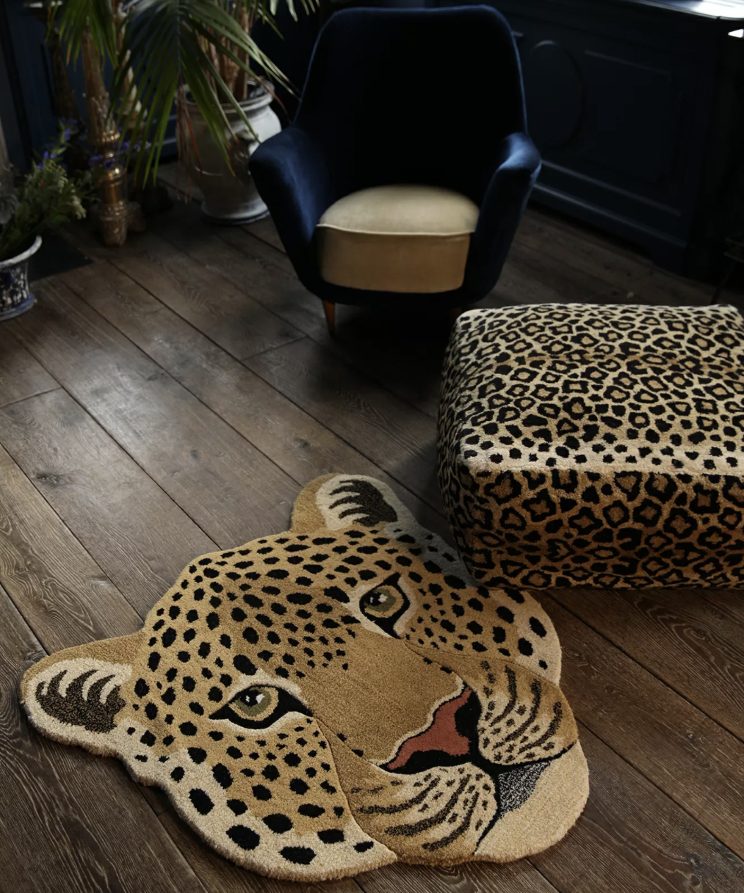 Doing Goods Himani Leopard Head Rug Large