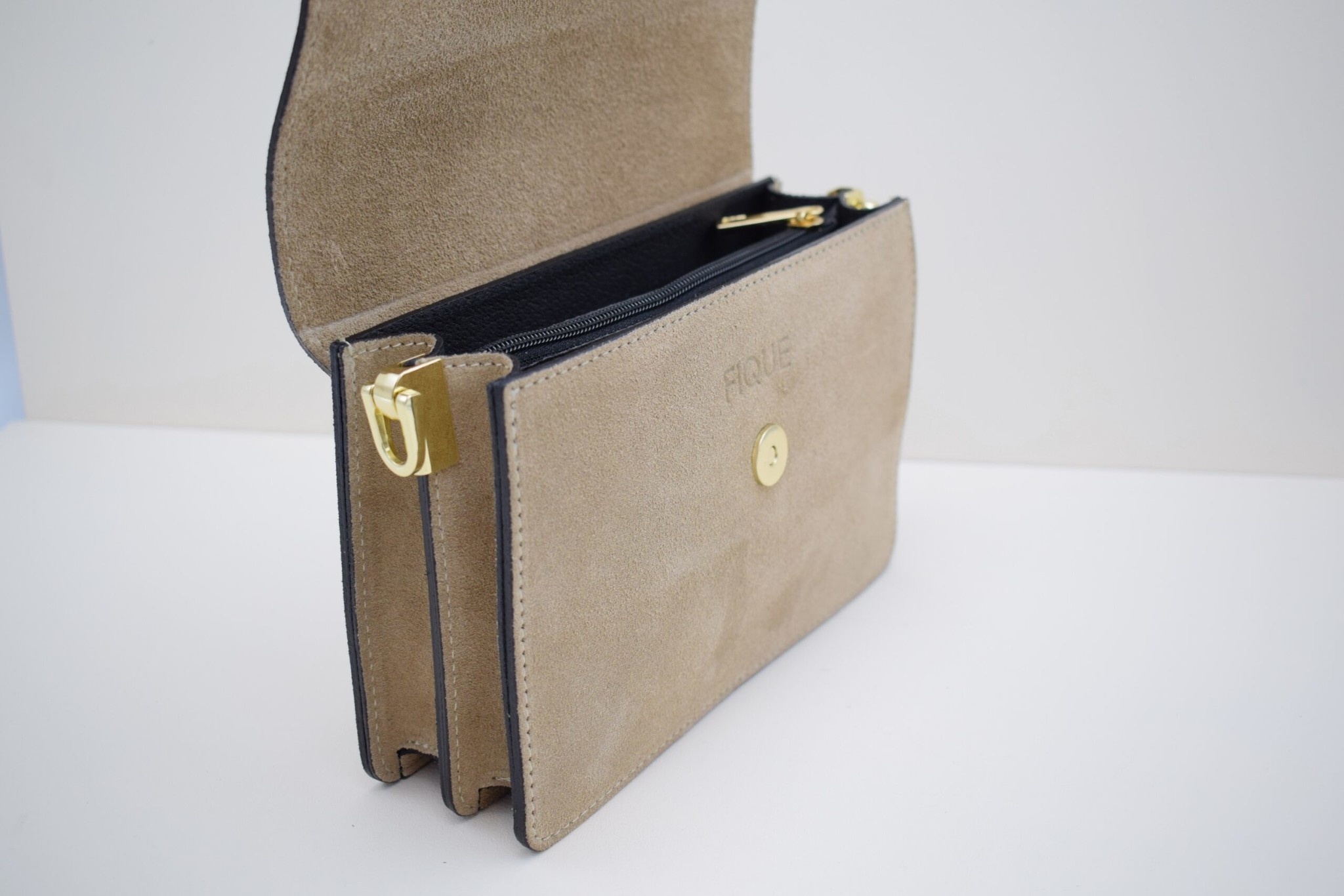 Alex beige suede