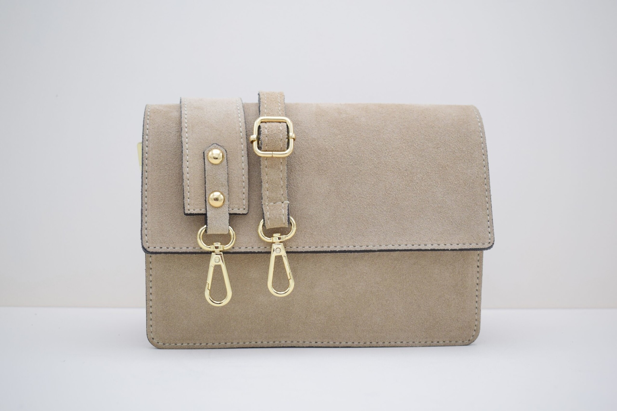 Alex beige suede