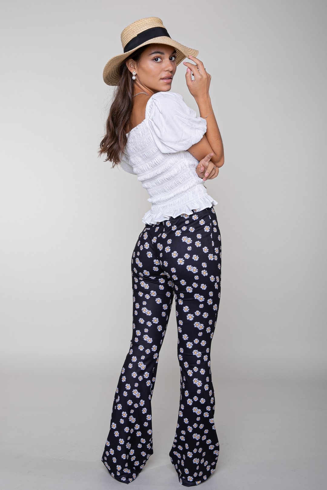 Daisy peached flare women black