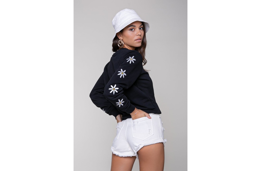 Daisy patch basic sweater women black