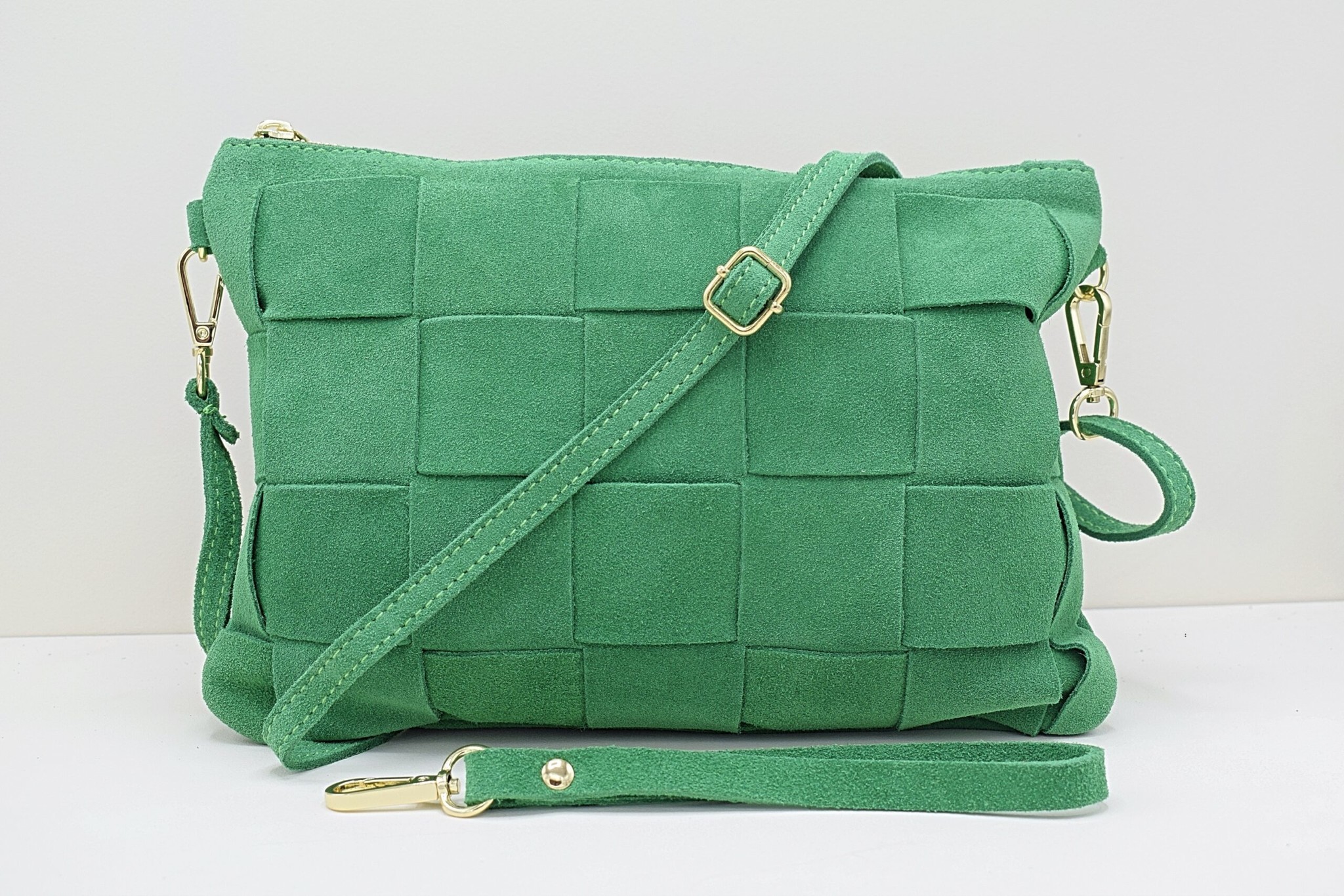 Ted clutch green suede