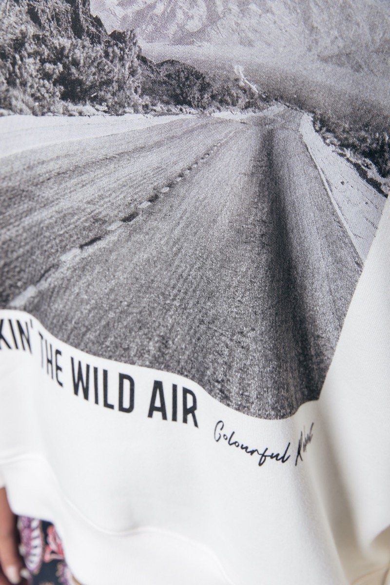 Wild Air Dropped Shoulder Sweat Off white