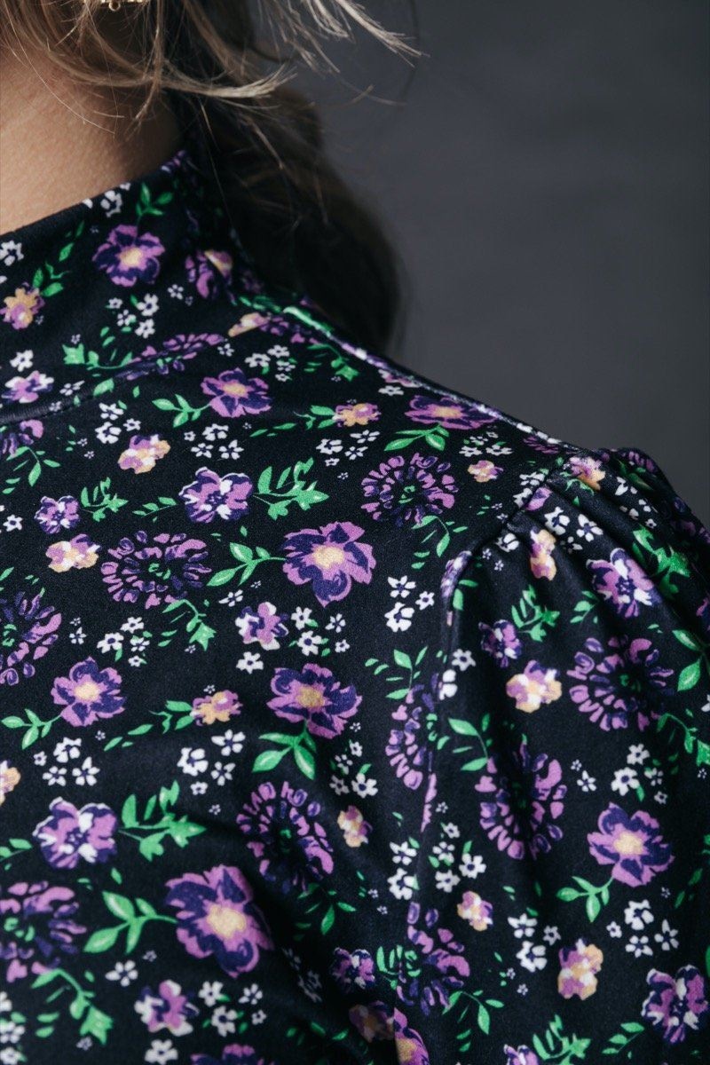 Neyo Flower Turtleneck top Purple