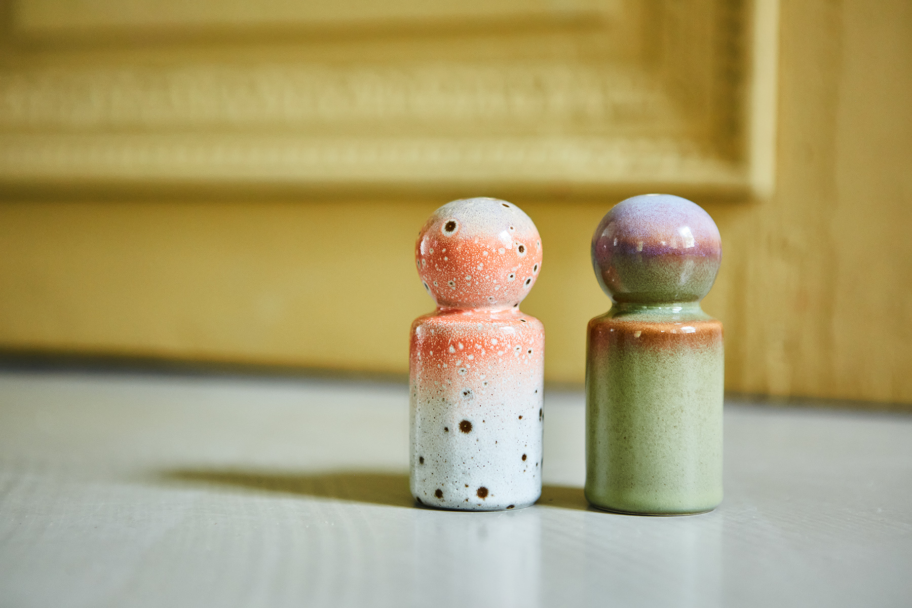 70s ceramics: peper & salt jar, asteroids/peat