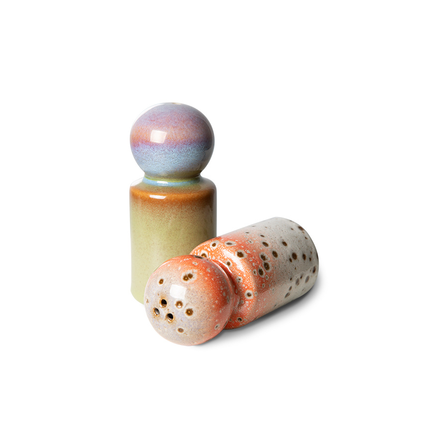 70s ceramics: peper & salt jar, asteroids/peat