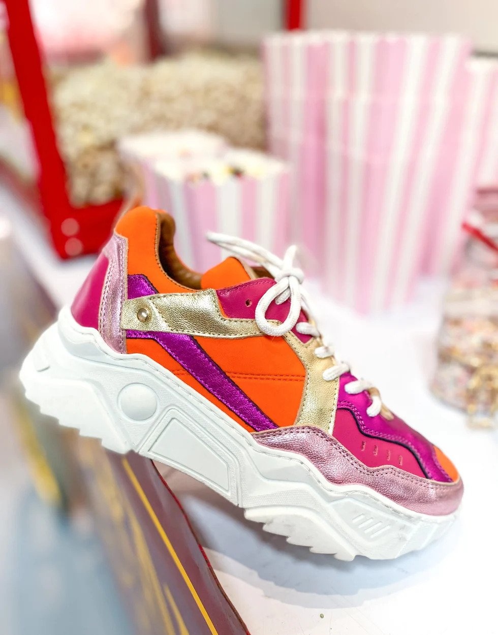 PLUTO Pink/Orange