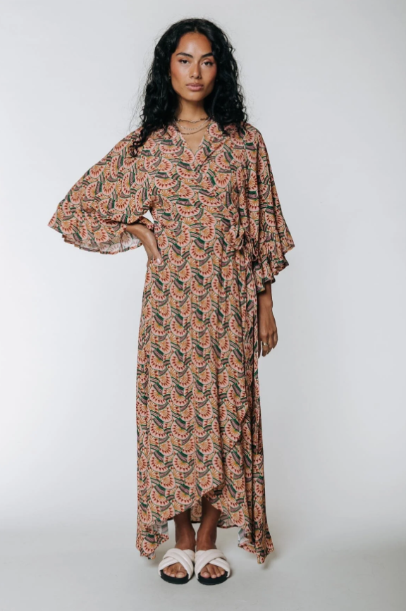 Alice Graphic Fan Maxi Wrapp dress pink
