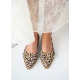 Port Vila Leer Leopard