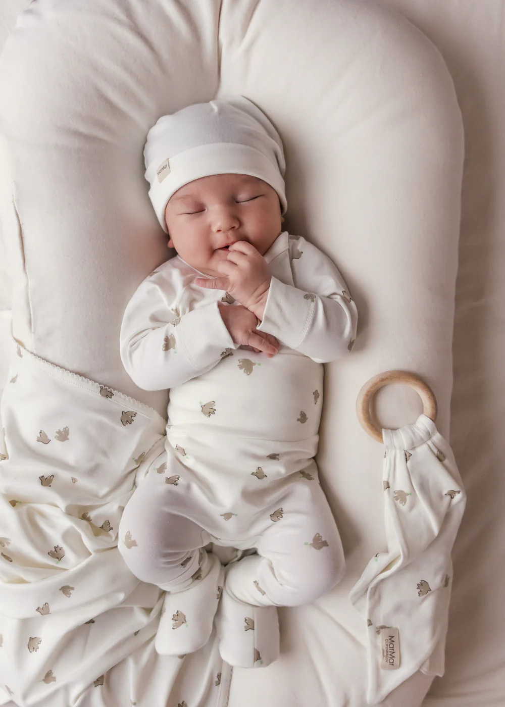 Aiko Modal New Born Gentle White