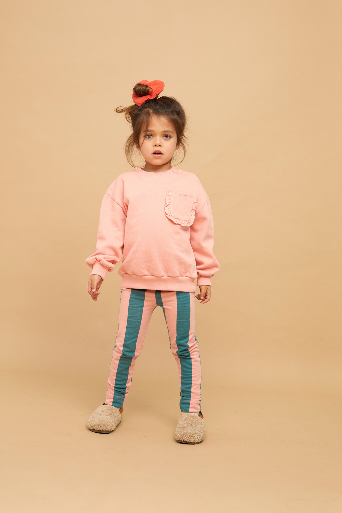 Girls sweatshirt ruffle pocket Peach parfait