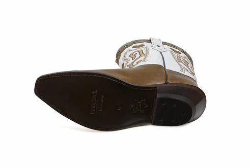 Sweetheart Brown Woman