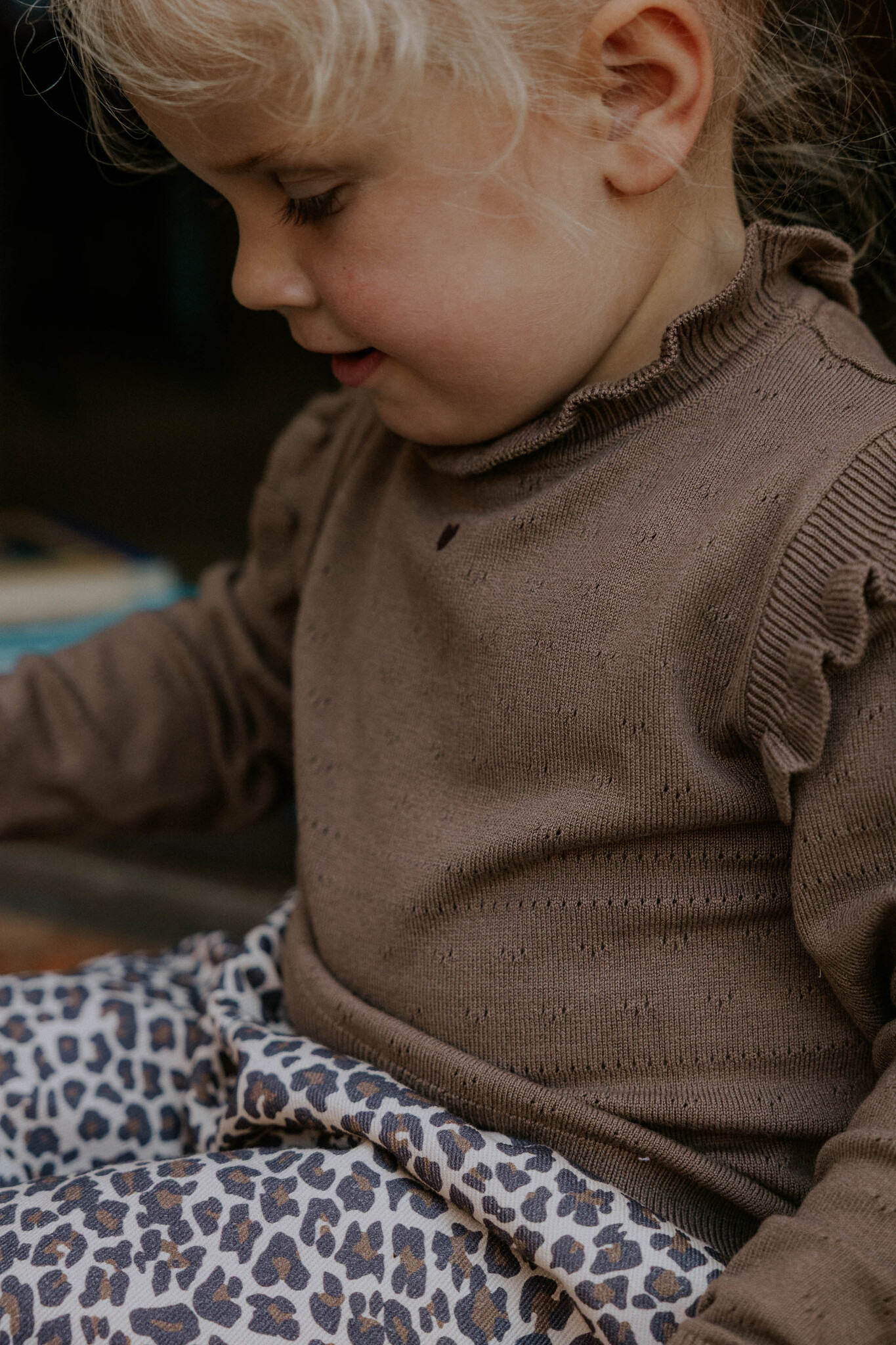 FAME LS BLOUSE/PINE BARK