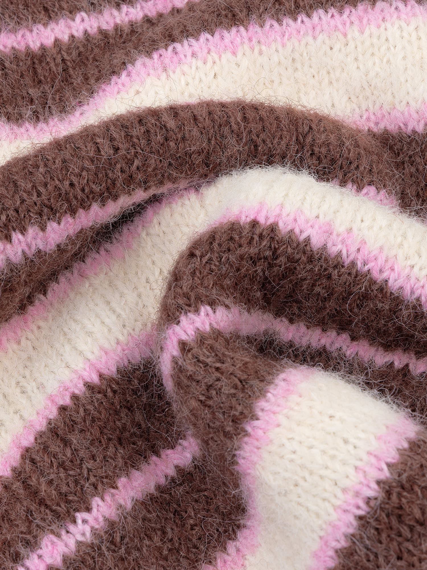 Knitted sweater Aria Mocha/ecru