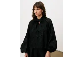 CHC25880 Estefan Blouse