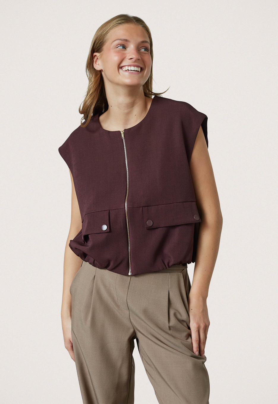 Sisters Point Garwin-VE3 Gilet  Deep Bordeaux