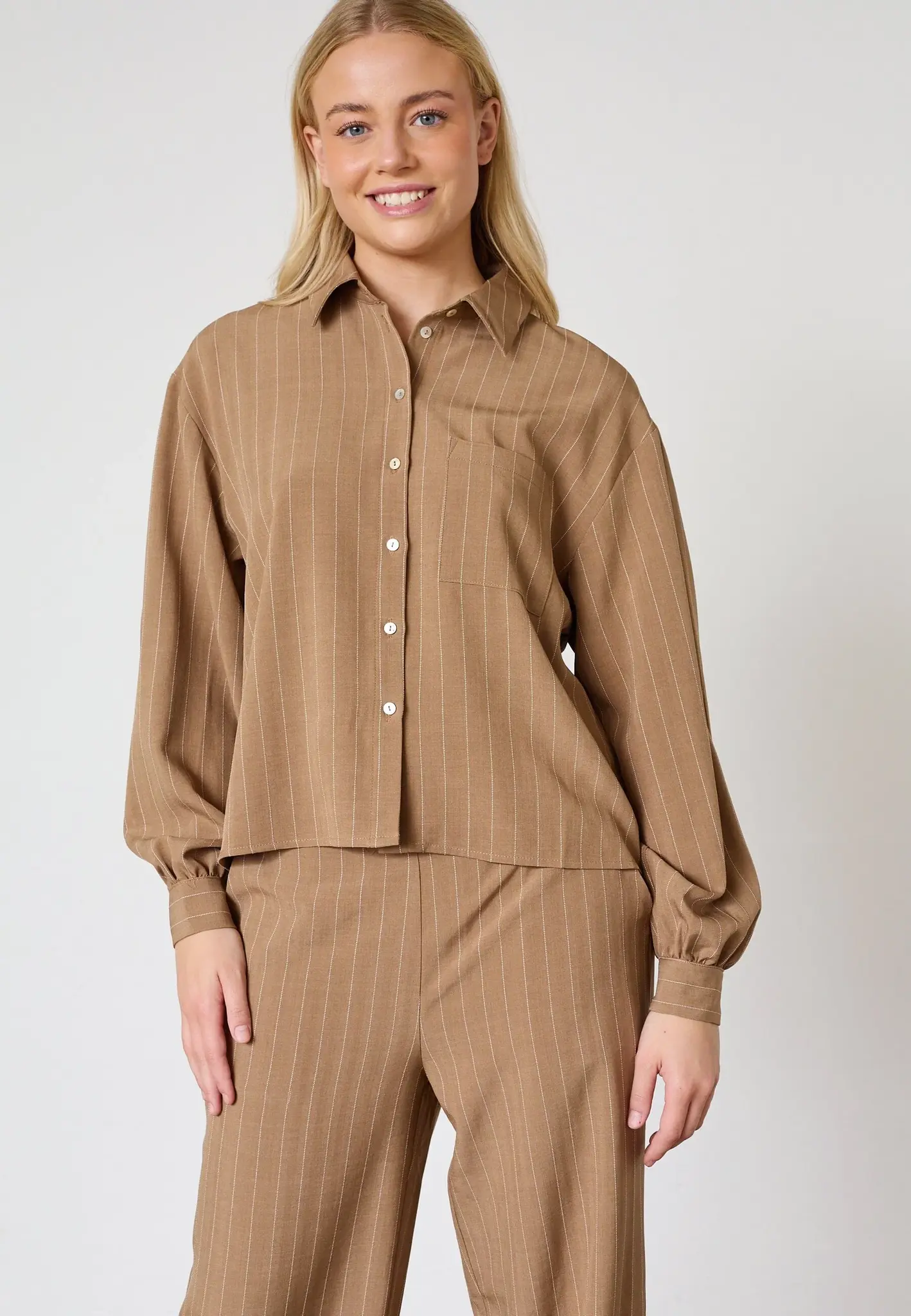 Sisters Point Verina Sh Blouse  Hazelnut Stripe