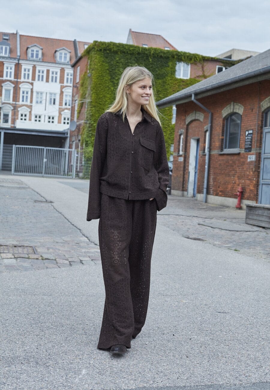 ELSIA-SH D.Chocolate