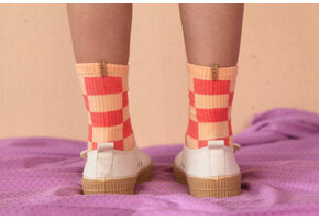 Checkered Socks Coral