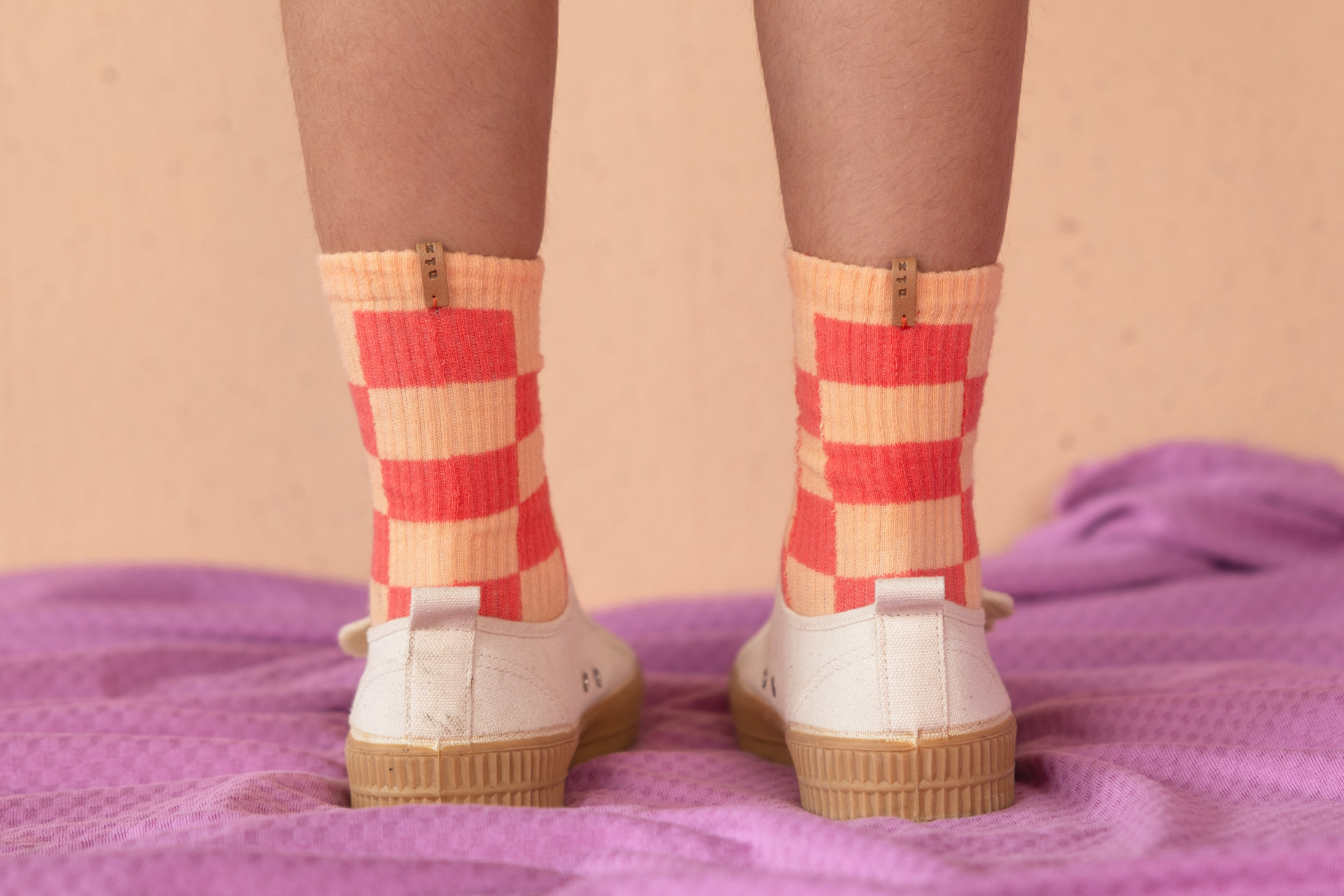 Checkered Socks Coral