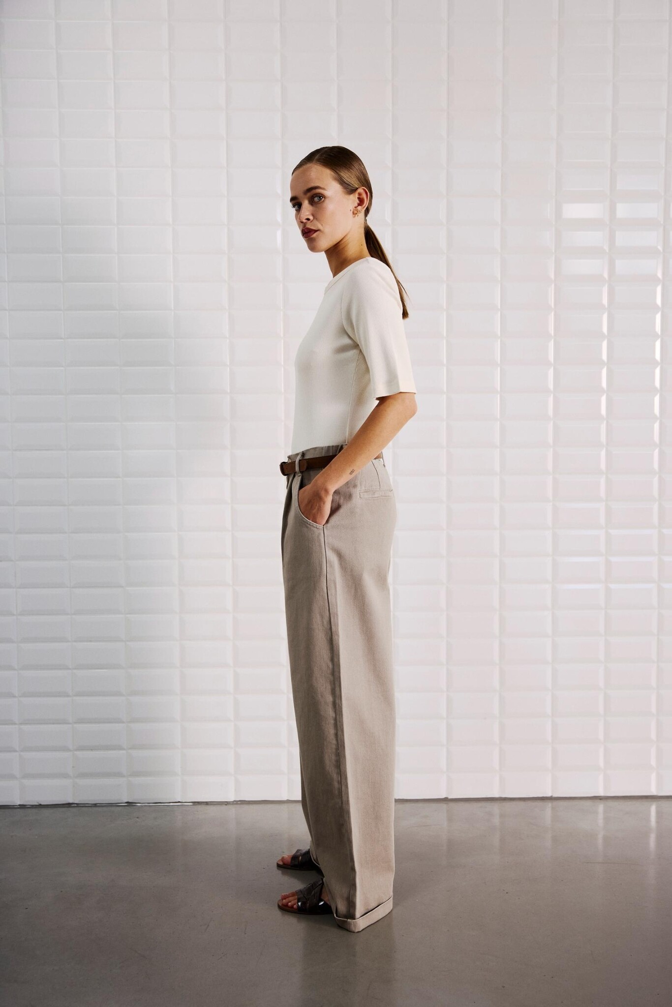 WBLSTEFFI HW WIDE PANT GREY SAND