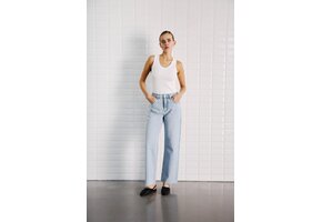 WBLABIGALE HW STRAIGHT JEANS