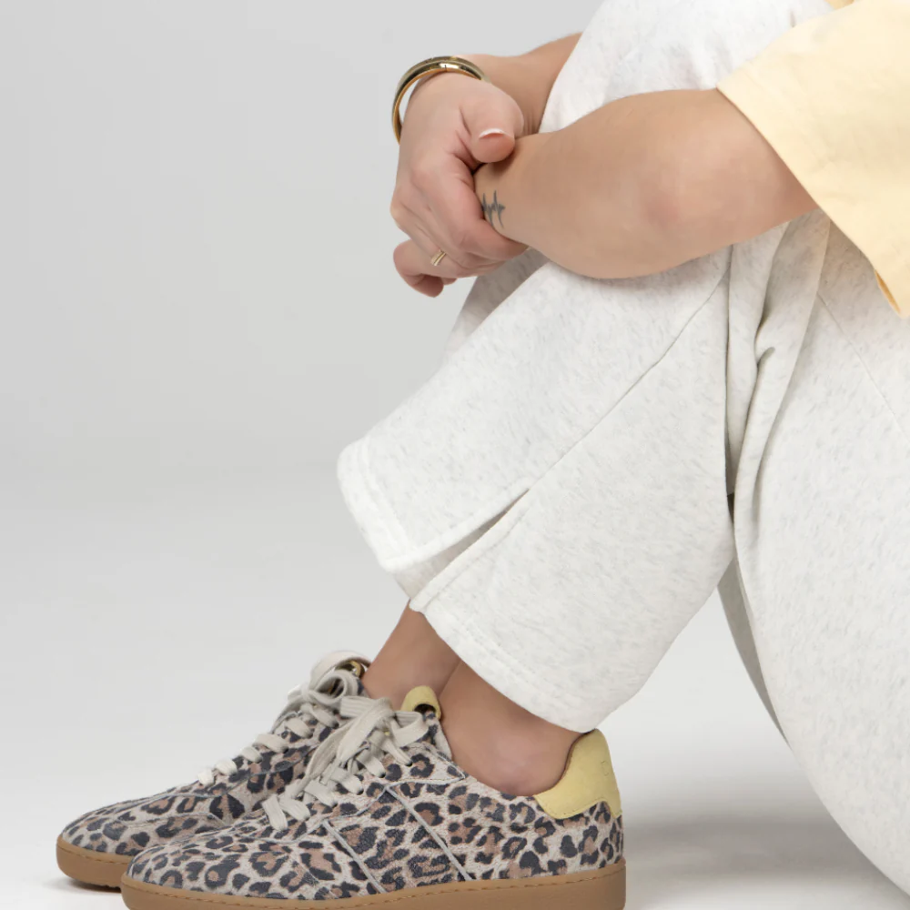 Poona Leopard  Sand / Butter