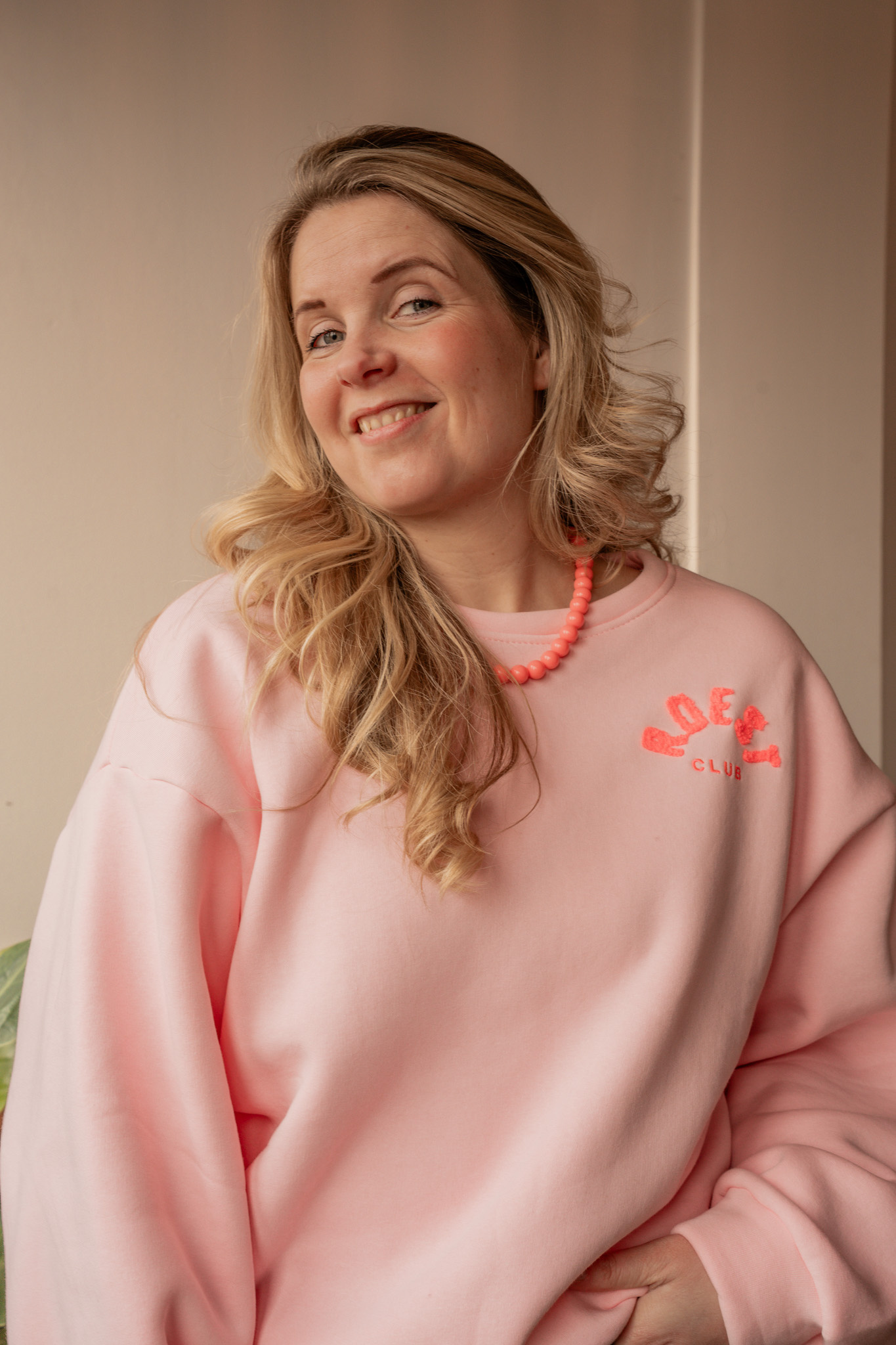 Roest sweater Hot Pink