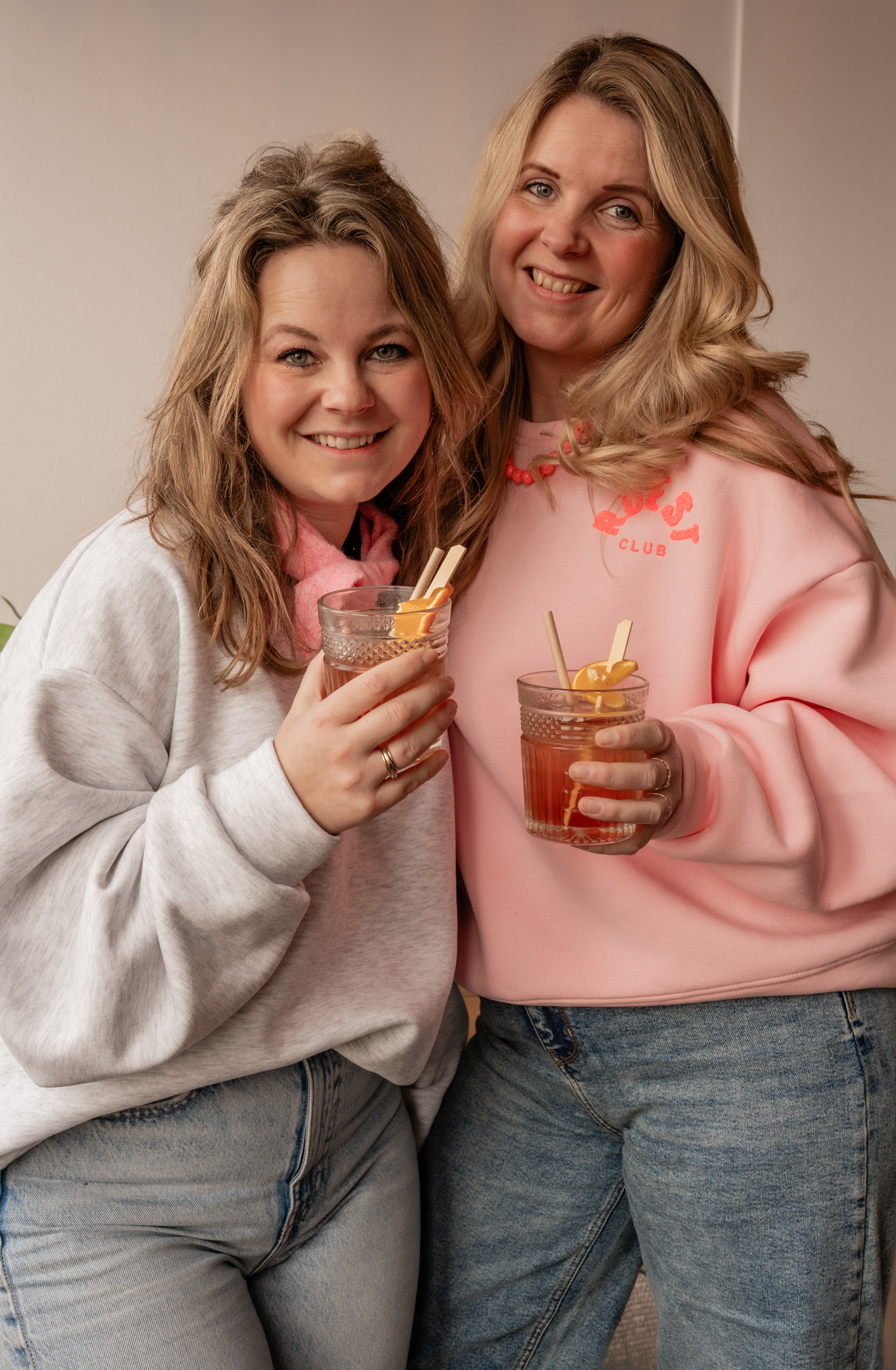 Roest sweater Hot Pink