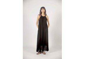 The Korner Dress Black